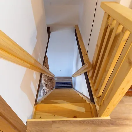 Gric With Sauna Apartment Stari Trg pri Lozu