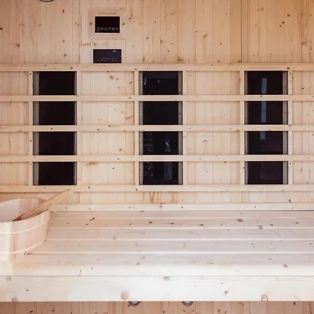 Gric With Sauna Apartment