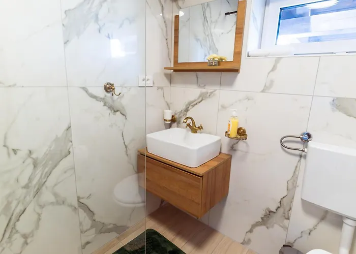 Gric With Sauna Apartament Stari Trg pri Lozu